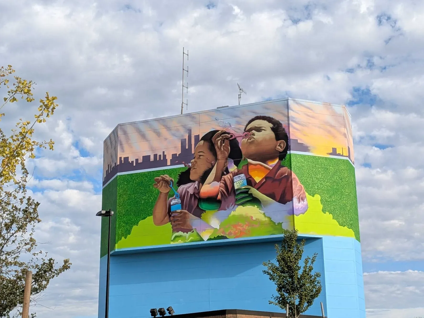 Evening Edition: New Riverfront Mural, Park Updates & GM’s Moves